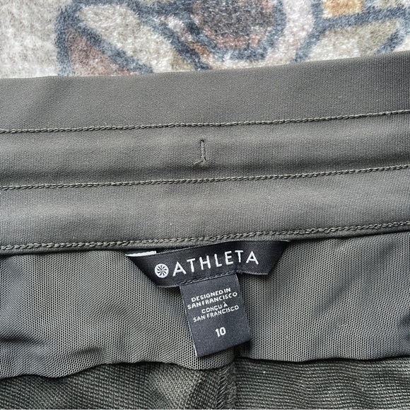 Athleta Green Headlands Hybrid Trek Jogger Pants - Picture 3 of 5